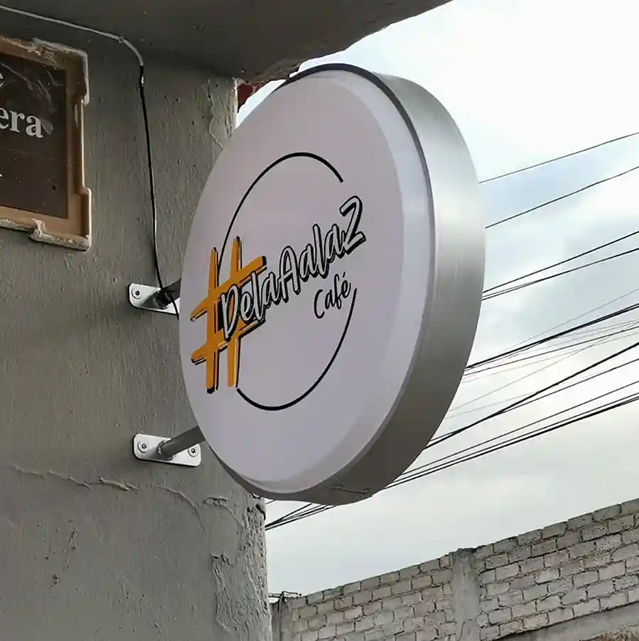 anuncios y letreros en Oaxaca